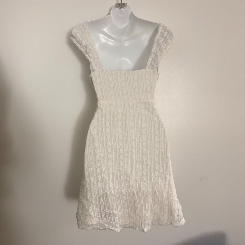 No Boundaries Ivory Lace Dress | Cottagecore | Fully Lined | Size L (12–14) - Picture 3 of 11